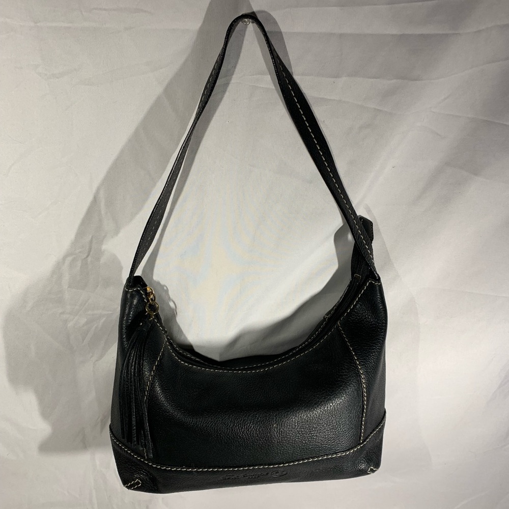 ✨💋BLACK LEATHER SAK SHOULDER BAG💋✨